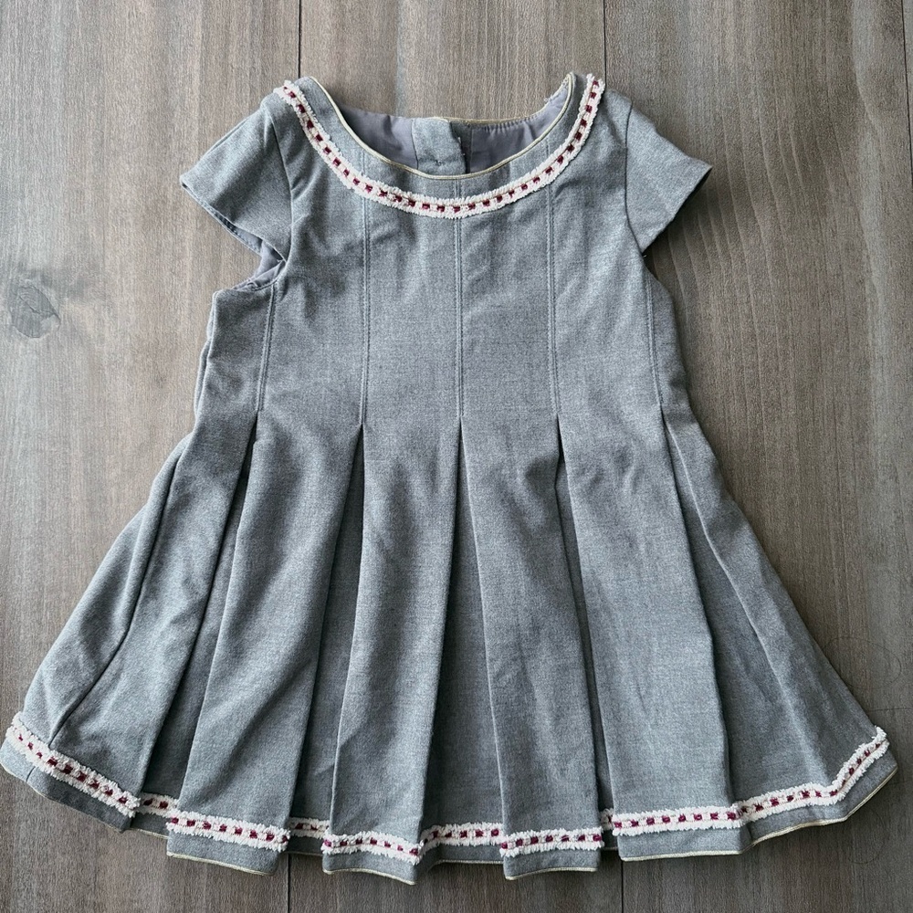 NWT TAHARI girls pleated mini party dress gold buttons up back size 4T